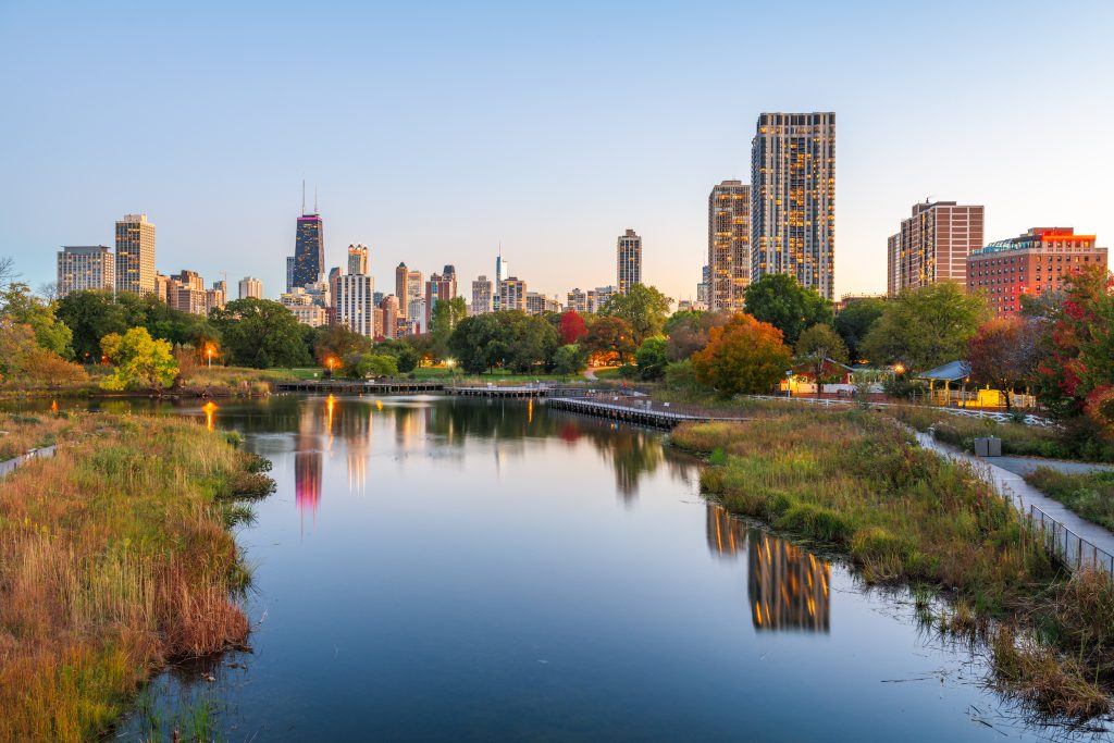 A photo of East Lincoln Park overlooking the Chicago skyline.